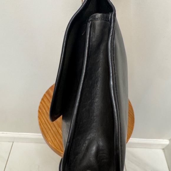 Vintage Coach Black Crescent - Picture 4 of 12